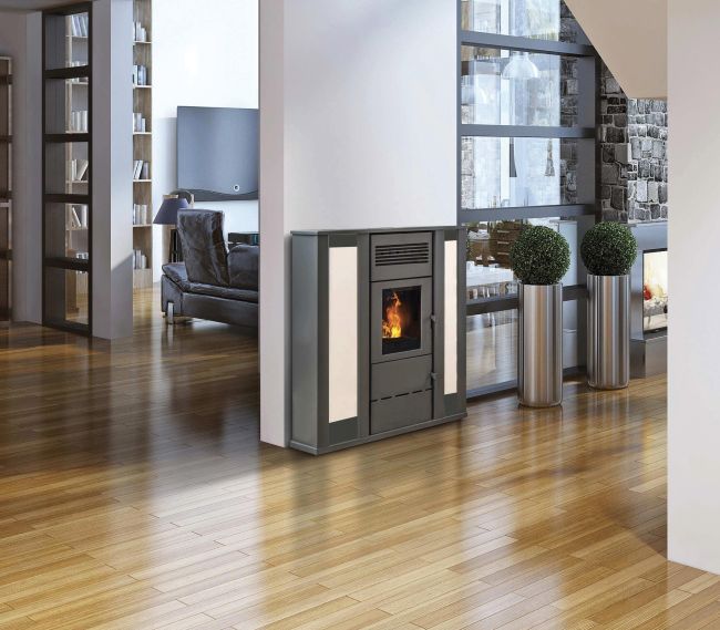 Stufa a pellet e policombustile Slim 
